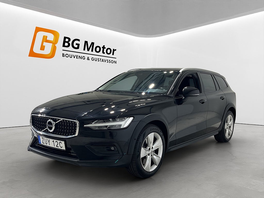 Volvo V60 Cross Country D4 190HK Aut Momentum Drag/Värm/Backkamera/Kamrem bytt 