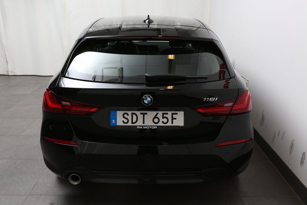 BMW 118I 136hk Sport line Aut Leasbar 2022