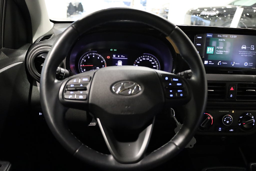 Hyundai i10 1.0 blue AUT Essential CarPlay Rattvärme Leasbar 2022