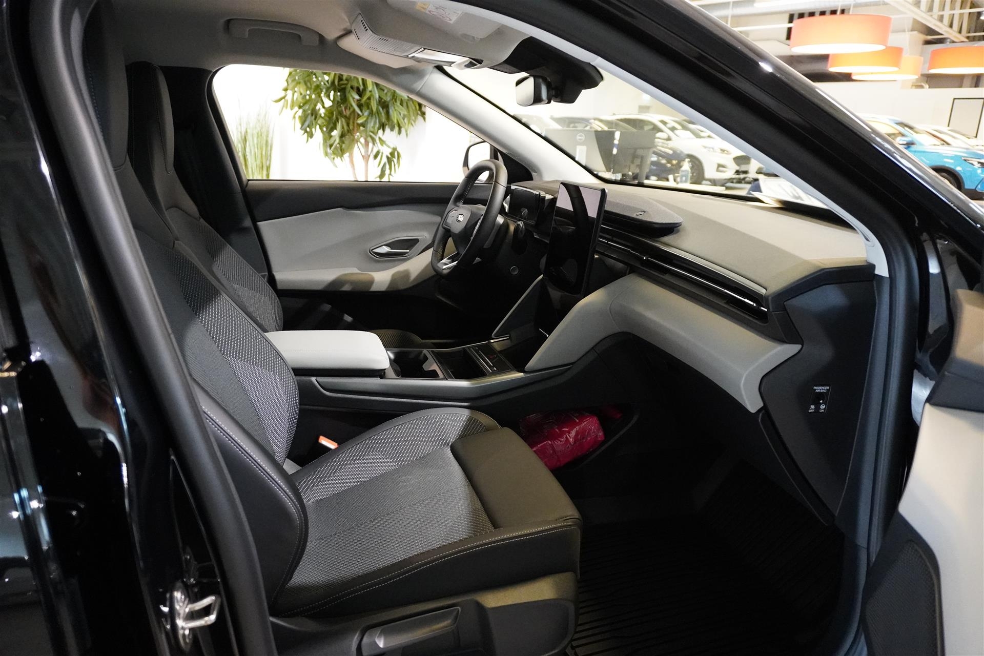 Ford Explorer 2026, photo 6/64
