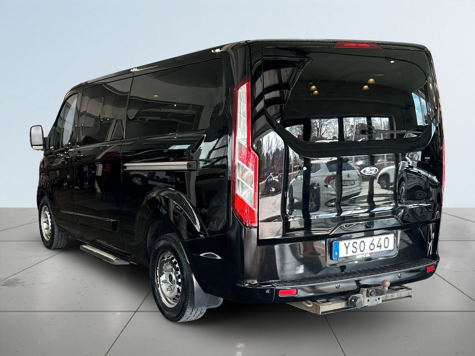 Ford Tourneo Custom 2018, bild 5/52