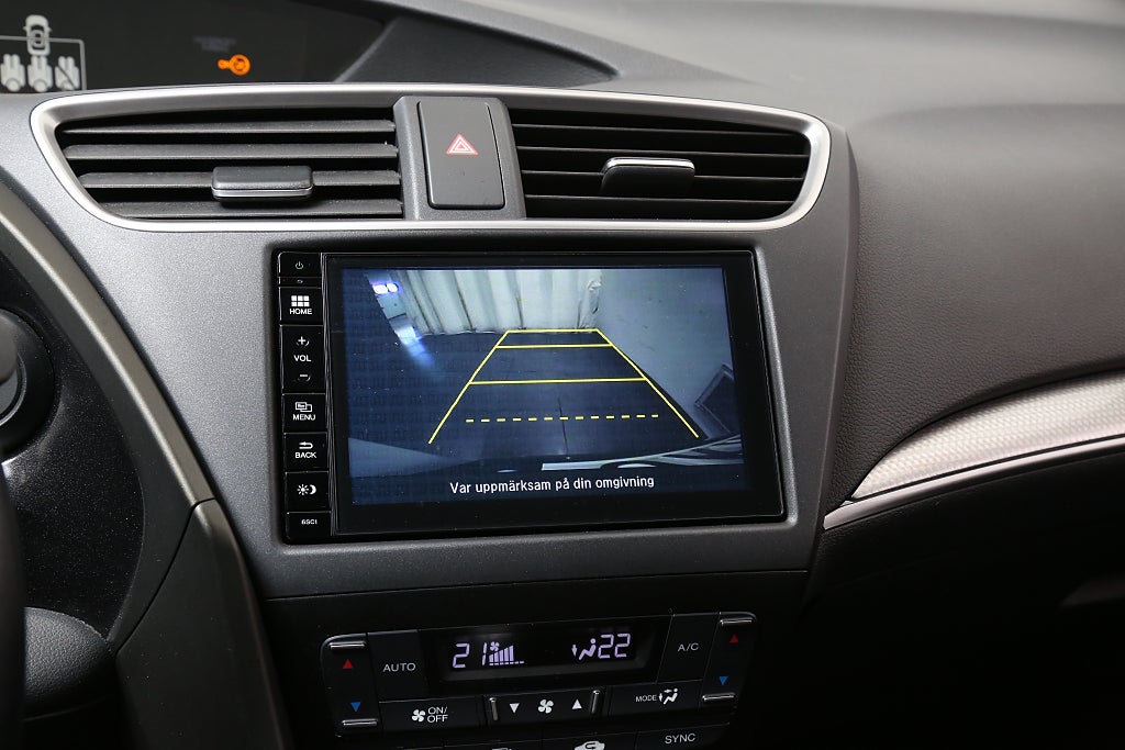 Honda Civic 1,6 i-DTEC 120hk Sport 5d Nybesikt Motorvärmare 2015