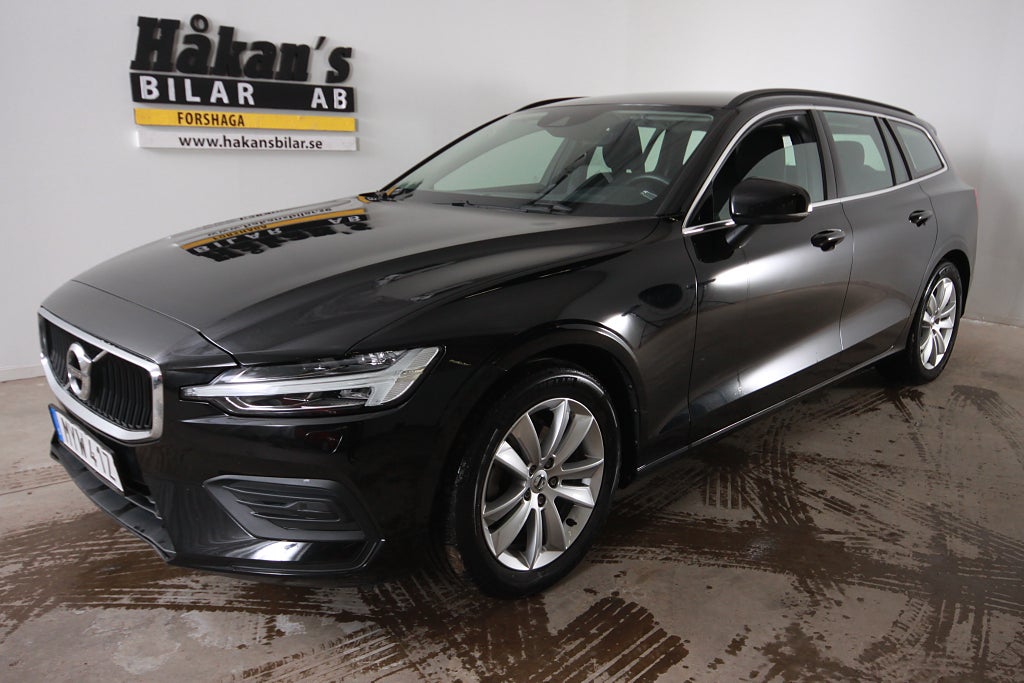 Volvo V60 B4 Automat Momentum | Dragkrok | 
