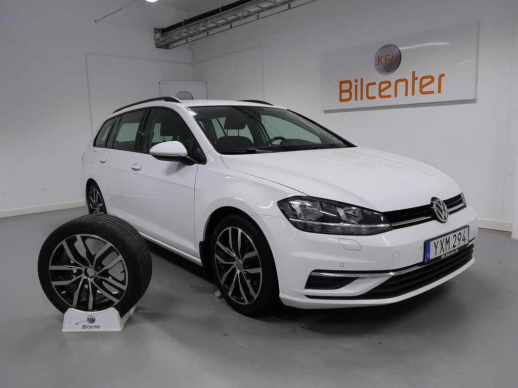 Volkswagen Golf Sportscombi 1.0 TSI V-Däck ingår Aut-Carplay-AdaptivFH-ParkPilot