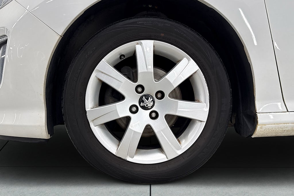 Peugeot 308 2013