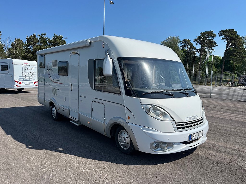 Hymer Eriba Jet 673. Svensksåld, Långbädd, Solceller 