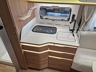 Husbil-integrerad Le Voyageur 7.8 GJF 24 av 40