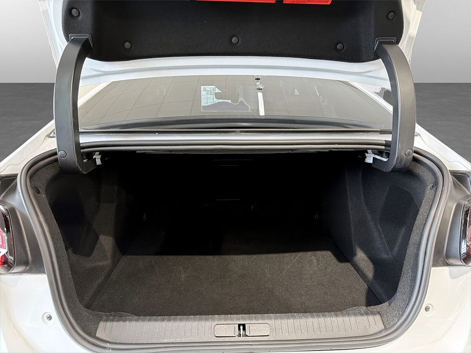 Bild på Citroën C4-X Shine 1.2 PT 130 Aut B-KAMERA NAVI