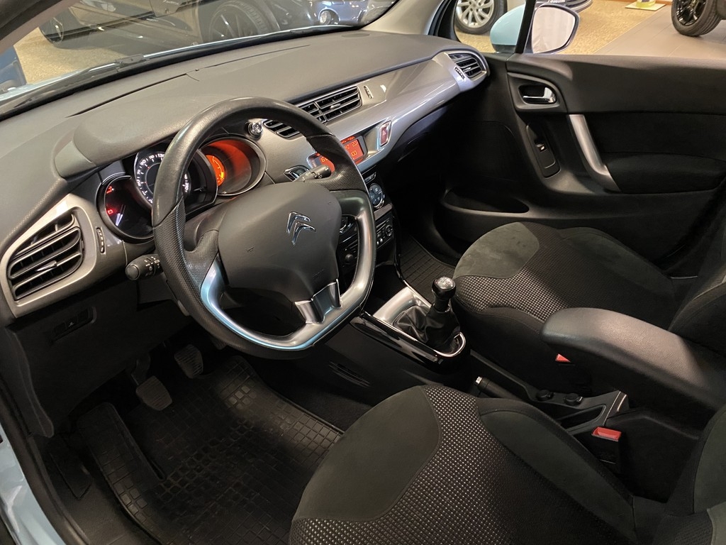 Citroen C3 2010, photo 7/10