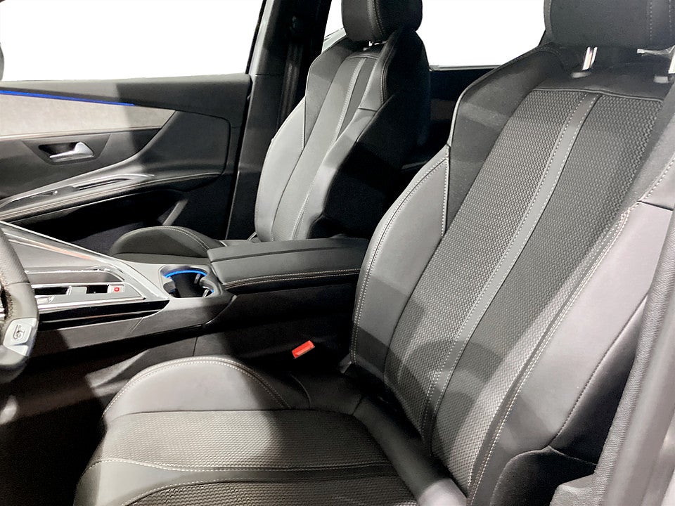 Bild på Peugeot 5008 GT 1.2 PT 130hk Aut KAMPANJ BRÄNSLE INGÅR