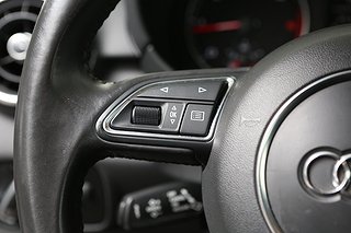 Halvkombi Audi A1 12 av 21