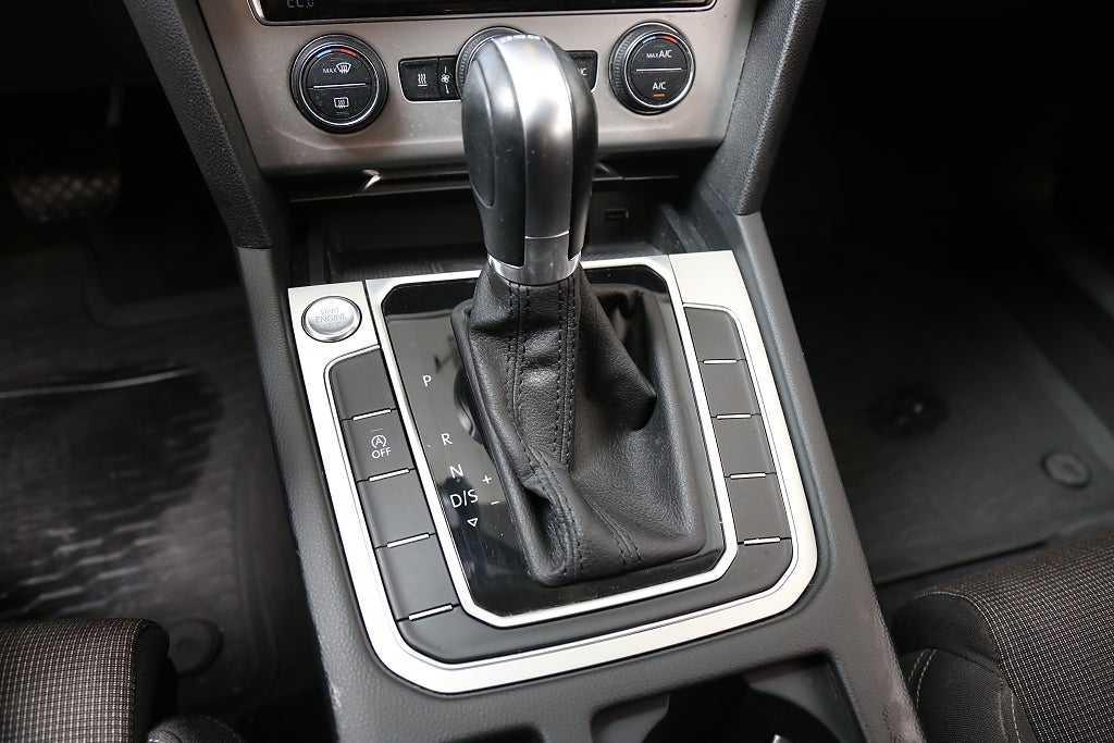 Volkswagen Passat 1,5 TSI 150hk Sportscombi DSG Värmare Kamera Leasbar 2019