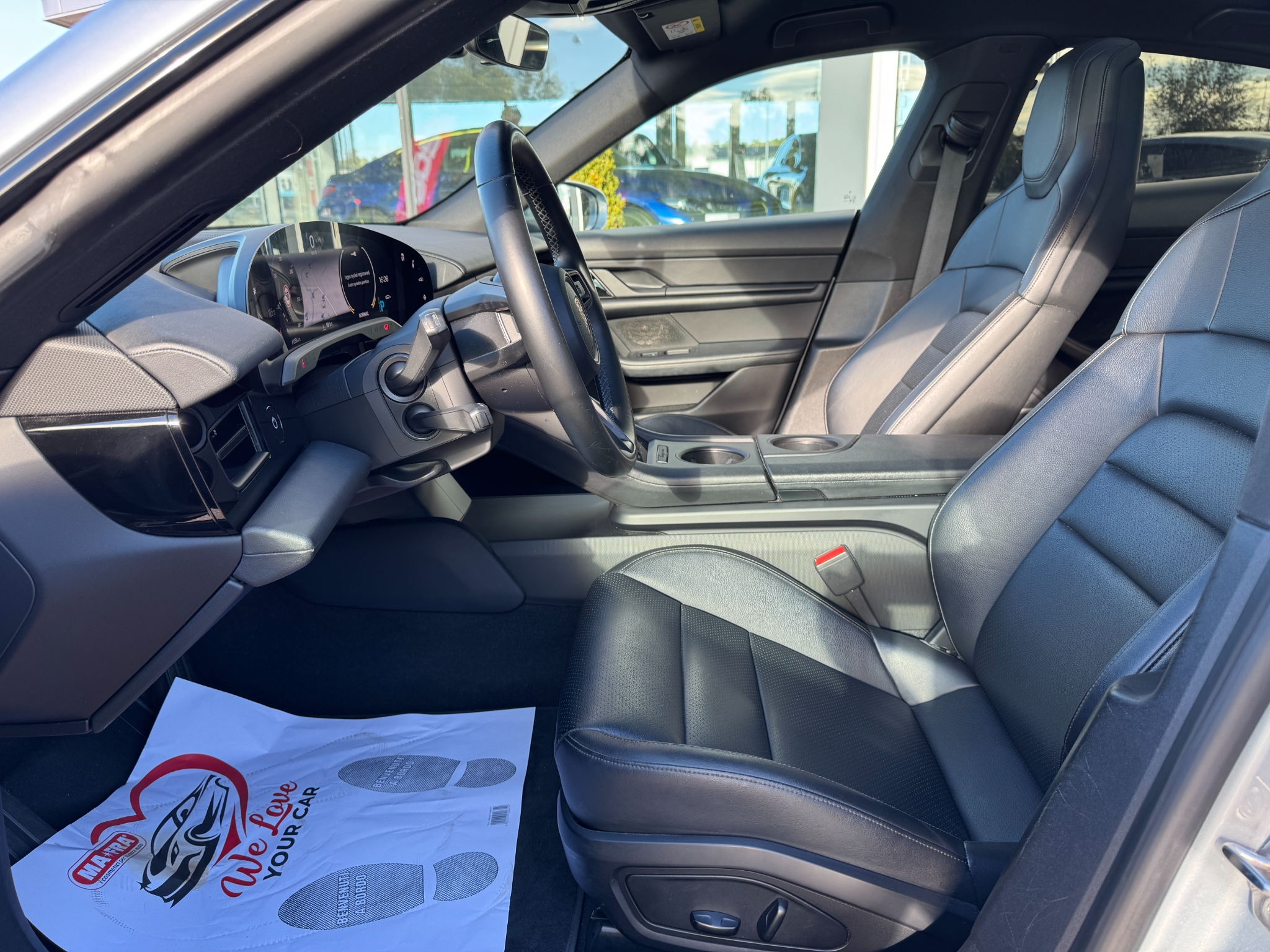 Porsche Taycan 2020, bild 7/10