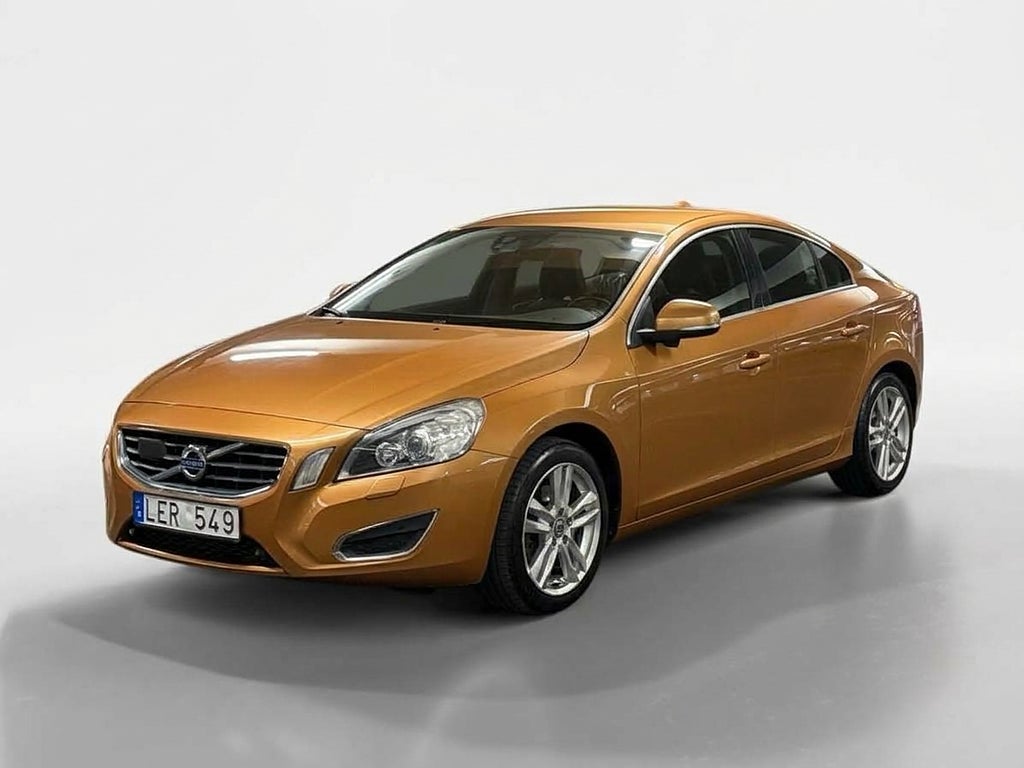 Volvo S60 T3 Momentum Business Edition BLIS PDC KAMREM BYTT S+V