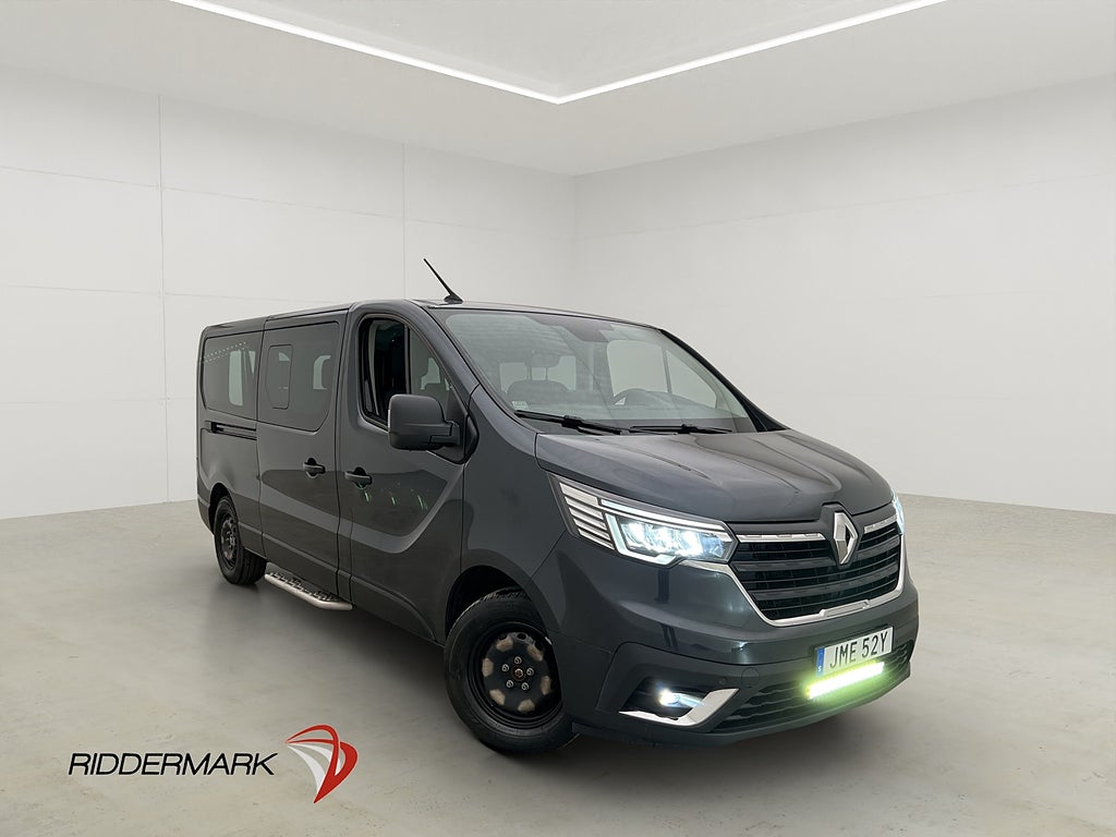 Renault Trafic Passenger Lång Drag B-Kam CARPLAY 9-Sits Moms