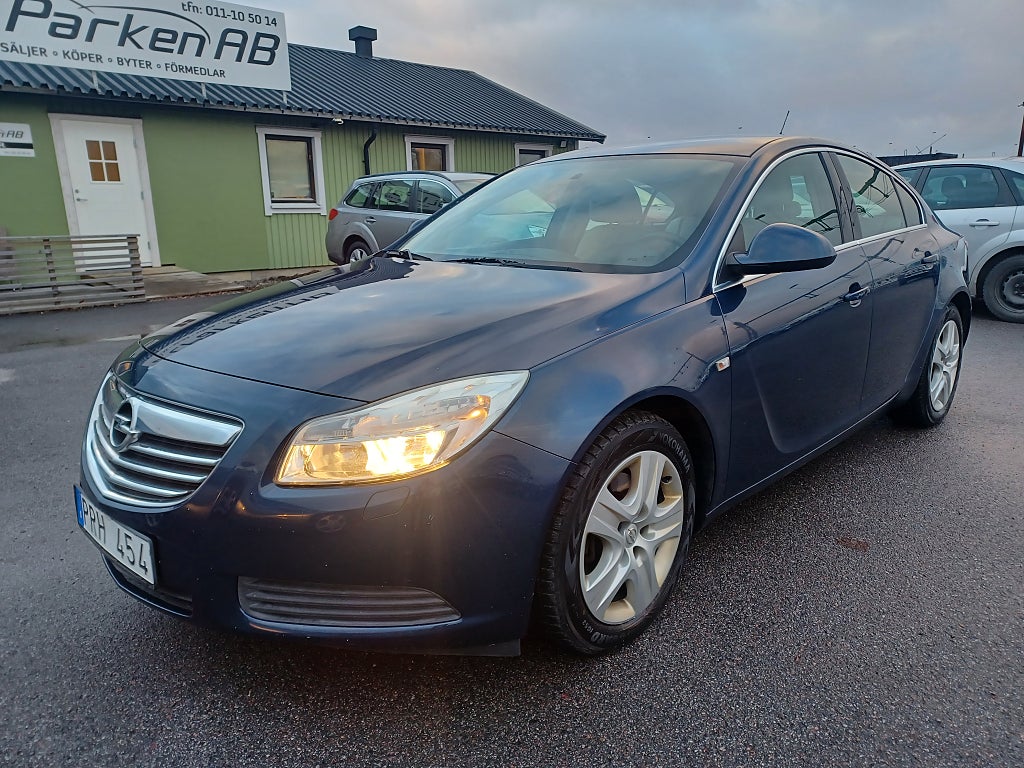 Opel Insignia 1.6 Turbo Edition Euro 5. 1 brukare