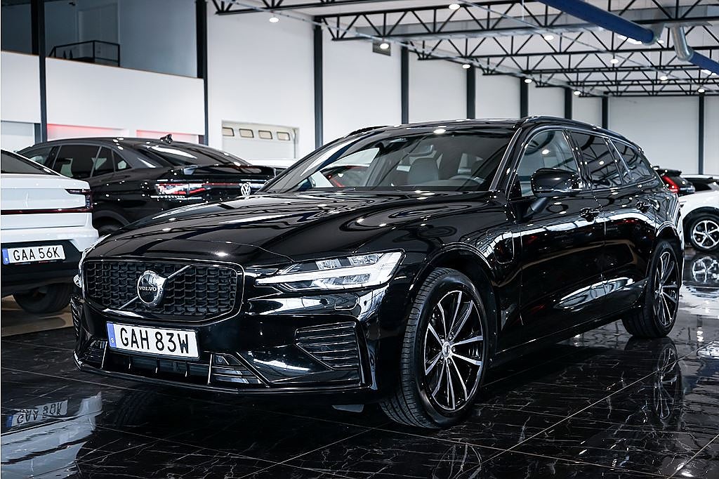 Volvo V60 Recharge T6 AWD Geartronic LED Rattvärm Minnesstolar
