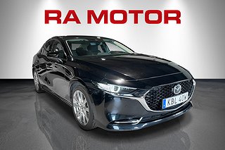 Sedan Mazda 3 3 av 24