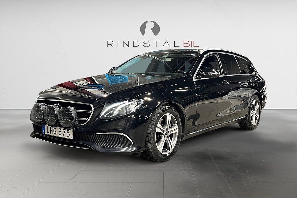 Mercedes-Benz E220