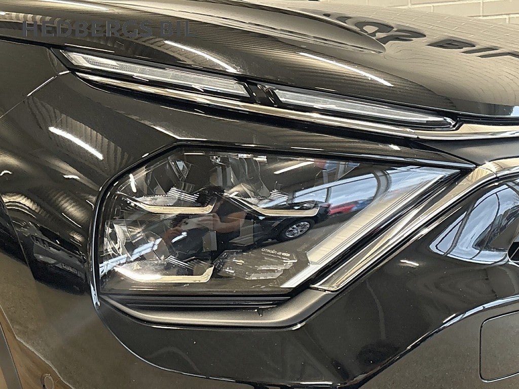 Citroën C4-X SHINE 1.2 PureTech 130HK AUT thumbnail
