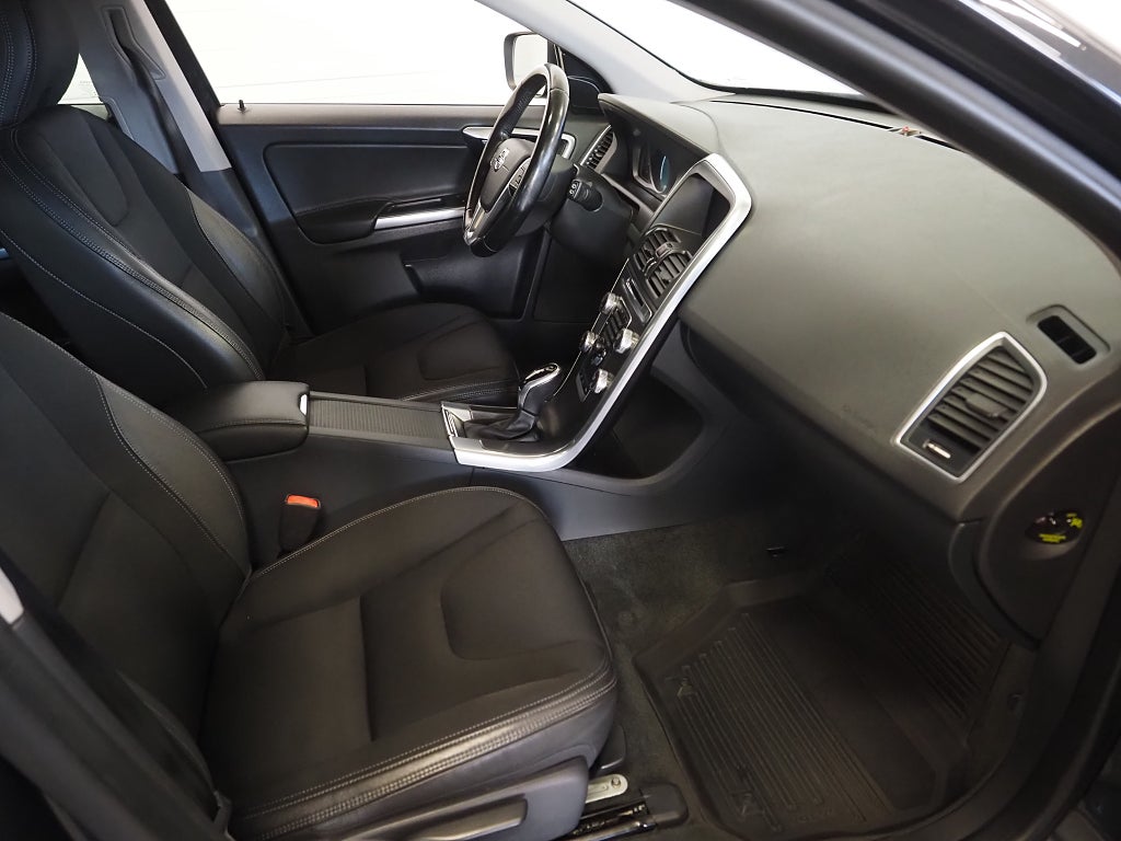 Volvo XC60 D4 190hk Geartronic Momentum | D-värm | 2016