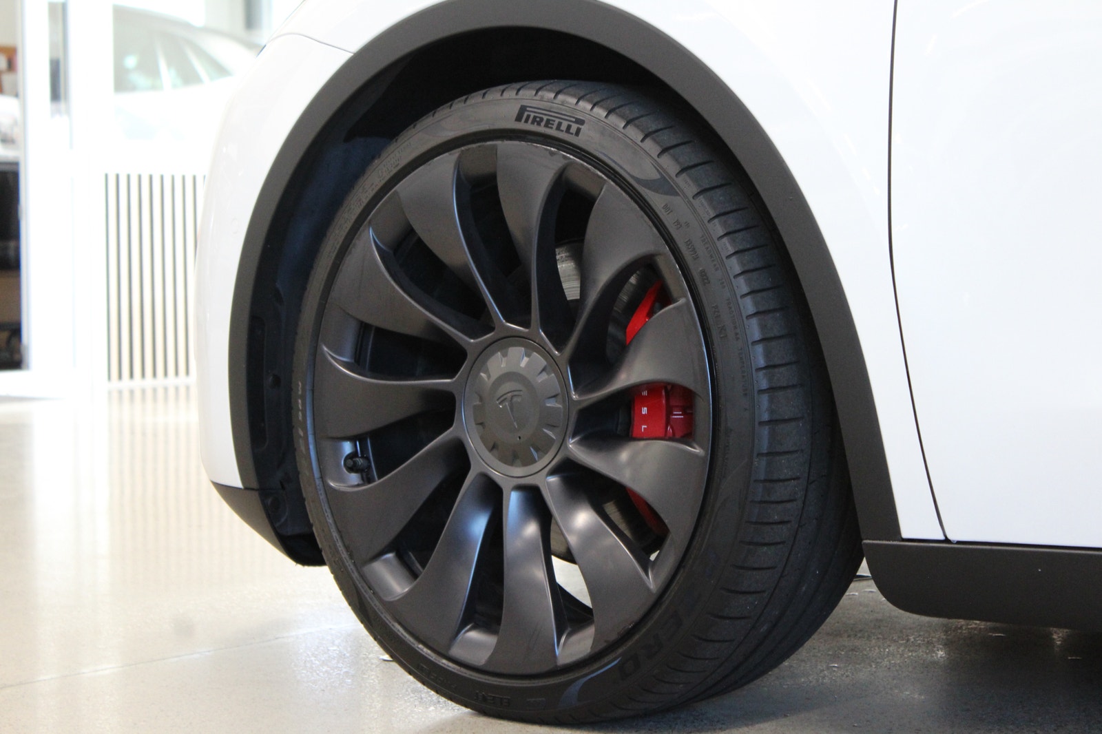 Tesla Model Y Performance 534 HK, Värmepump, Drag, 21 Uberturbine 2022 - miniatyr 13