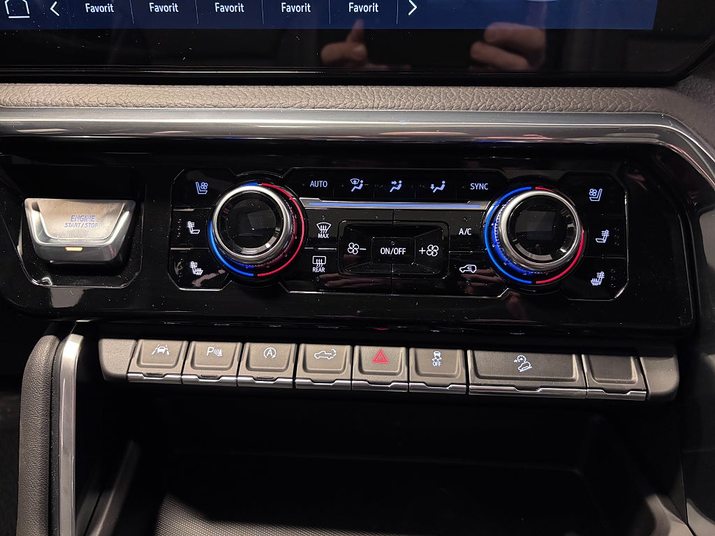 GMC Denali 2026 - miniatyr 12