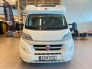 Husbil-halvintegrerad Bürstner Ixeo Time 726 2 av 27