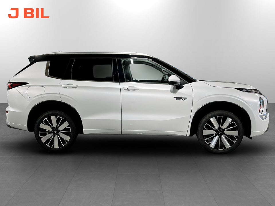 Bild på Mitsubishi Outlander Instyle PHEV Aut 4WD - OMGÅENDE LEVERANS!