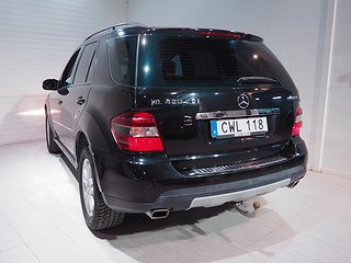 SUV Mercedes-Benz ML 5 av 24