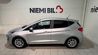 Ford Fiesta 5-dörrar Trend Drag Mvärm Kamera Rattvärme SoV