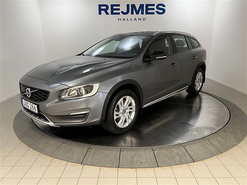 Volvo V60 Cross Country D4 Summum Business E |Drag |Rattvärme |Keyless |Elstol Förare |I