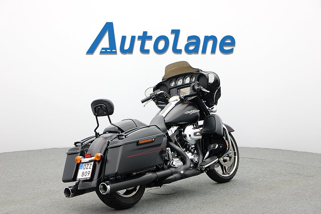 Harley-Davidson Street Glide Special *Nyservad Vance&Hines