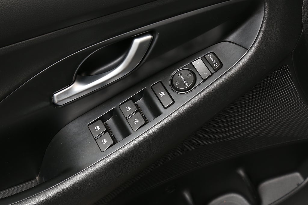 Hyundai i30 1,0 T-GDi 120hk 48V MHEV Essential Aut Kombi 2021