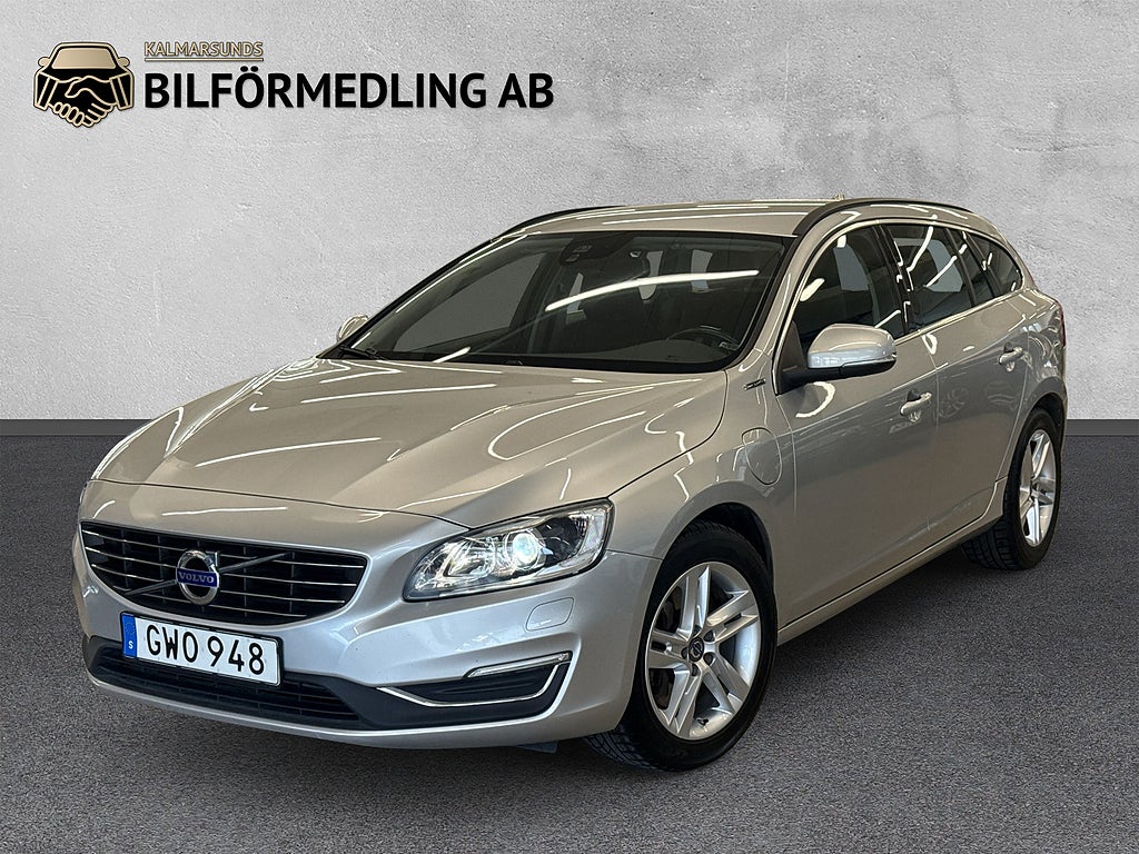 Volvo V60 D5 Plug-in Hybrid AWD Momentum Drag D-värm Navi