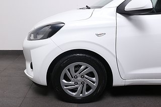 Halvkombi Hyundai i10 4 av 20