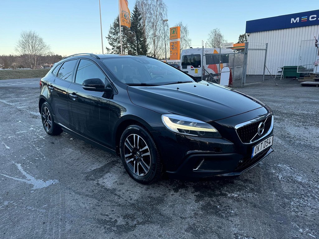 Volvo V40 Cross Country T3 Geartronic Momentum Euro 6