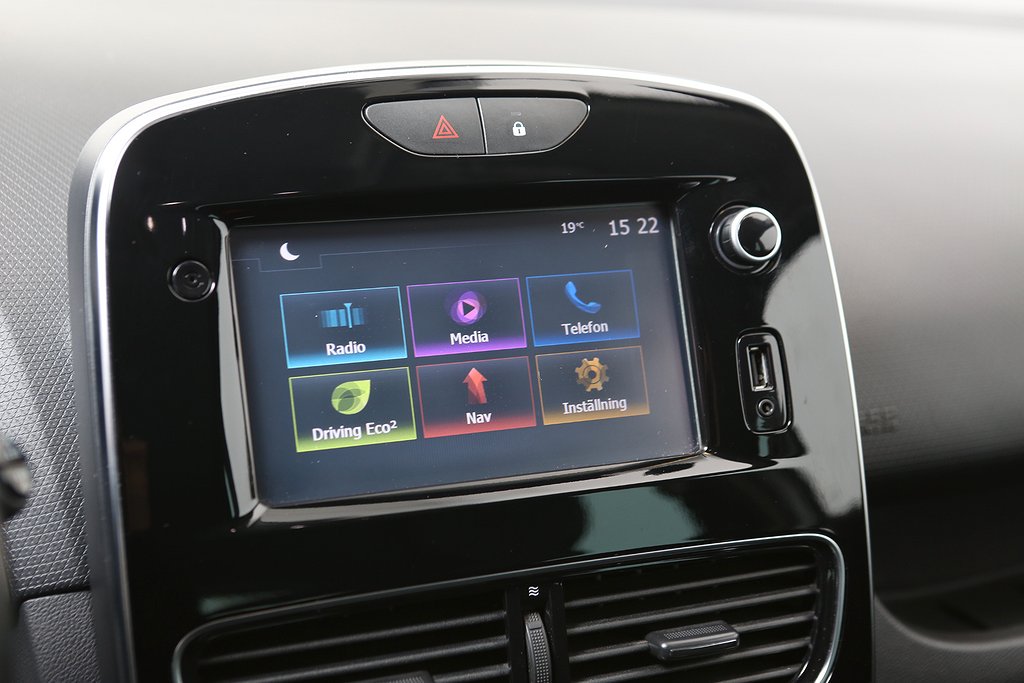 Renault Clio 0,9 TCe 90hk Intens 5D Navi P-sensor 2019