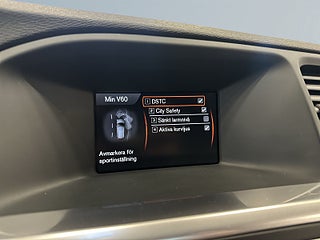 Volvo V60 D4 AWD R-Design Business Pro S&V-hjul/Drag/Dvärm/Skinn – bild 15