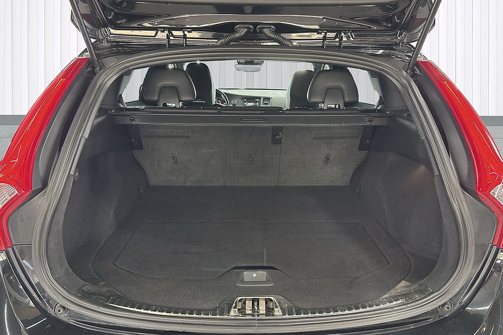 Volvo V60 Cross Country 2017