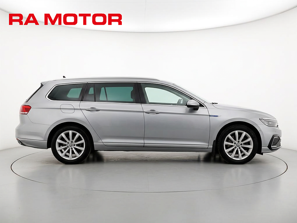 Volkswagen Passat SC GTE 1.4 TSI 218hk | Drag | Kamera | Navi | 2022