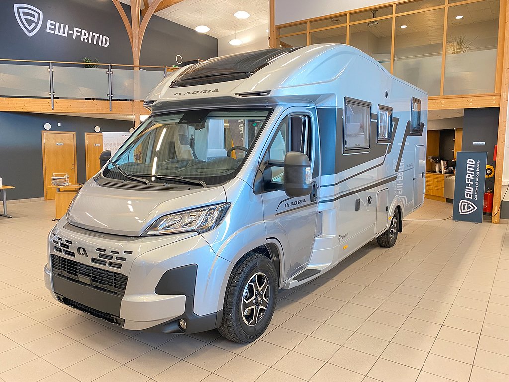 Adria Matrix Supreme 670 SL (ALDE+Automat 8vxl+Taksäng+Ugn)