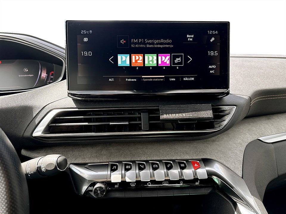 Bild på Peugeot 5008 GT 1.2 PT 130hk Aut 7-SITS B-KAMERA