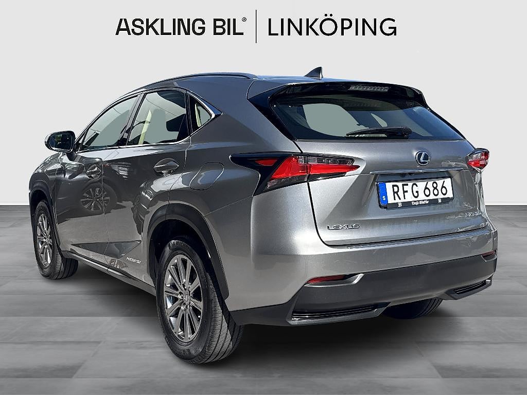 Lexus NX 2017 - miniatyr 2