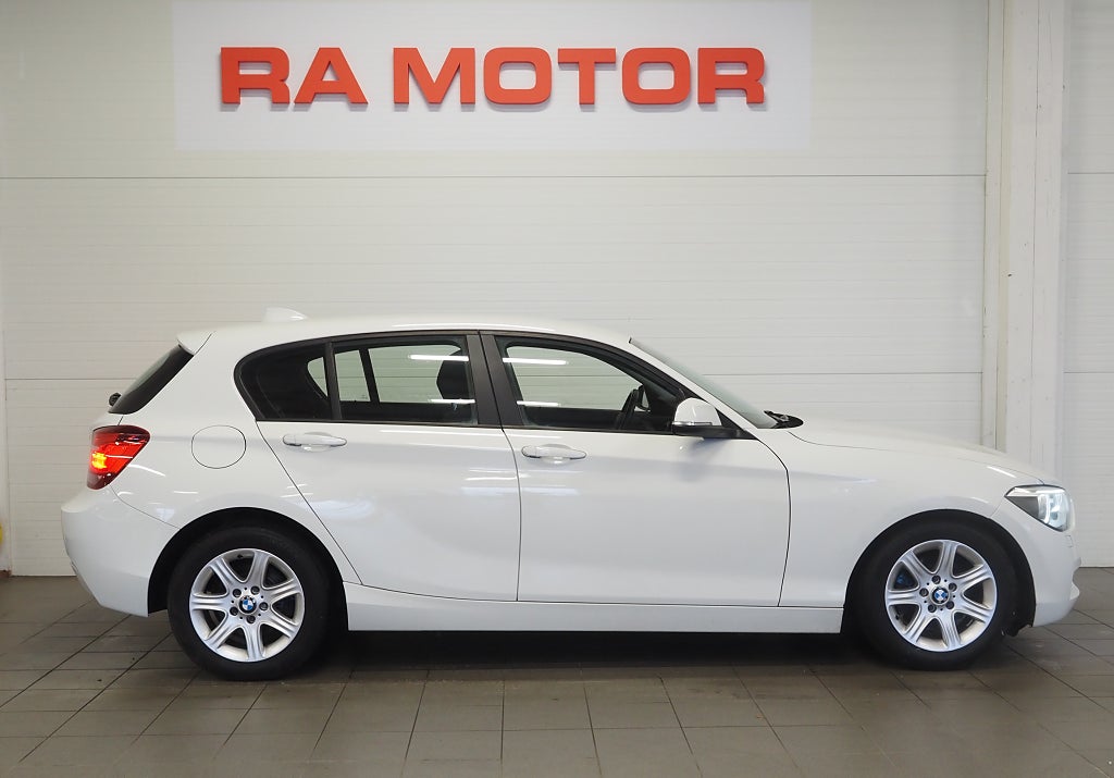 BMW 116 i 136hk Advantage P-Sensorer Farthållare 2013