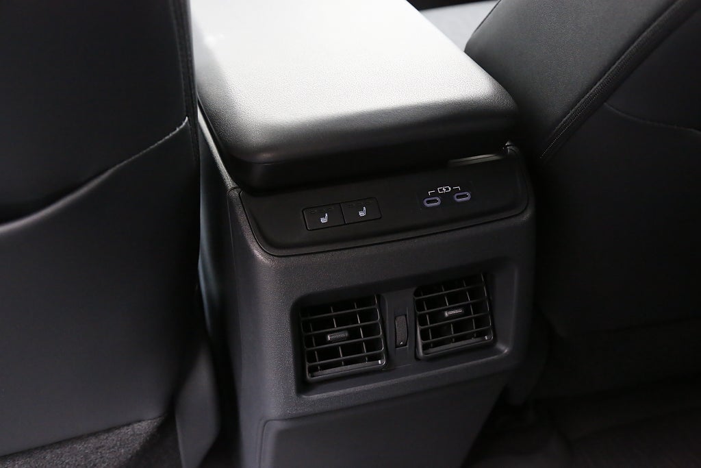 Subaru Uncharted Limited 77kWh 2WD 224hk 592km(WLTP) 2026