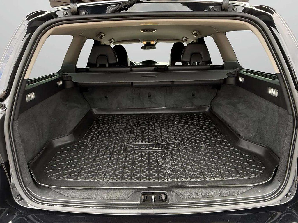 Volvo V70 D2 Geartronic Kinetic Värmare Drag 14900 mil - miniatyr 17