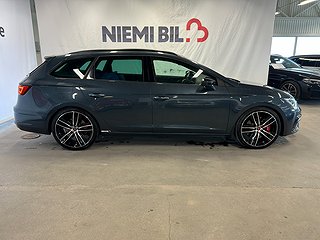 Seat Leon Cupra ST 2.0 TSI 4x4 S&V-däck/M-värm/GPS/Sensorer