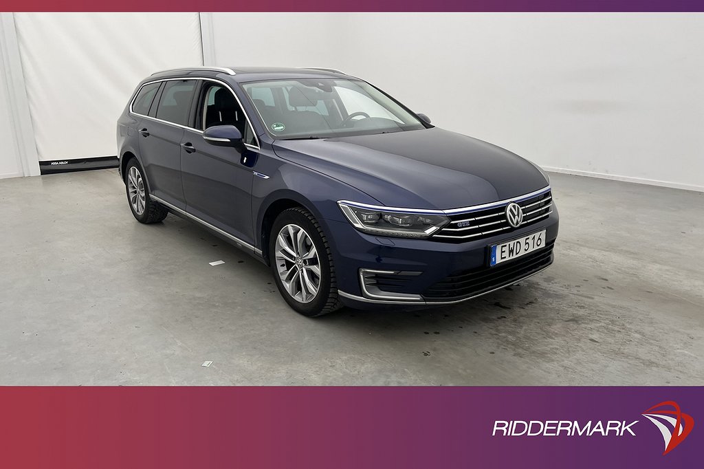 Volkswagen Passat GTE 218hk Executive Cockpit Pano Värm Drag