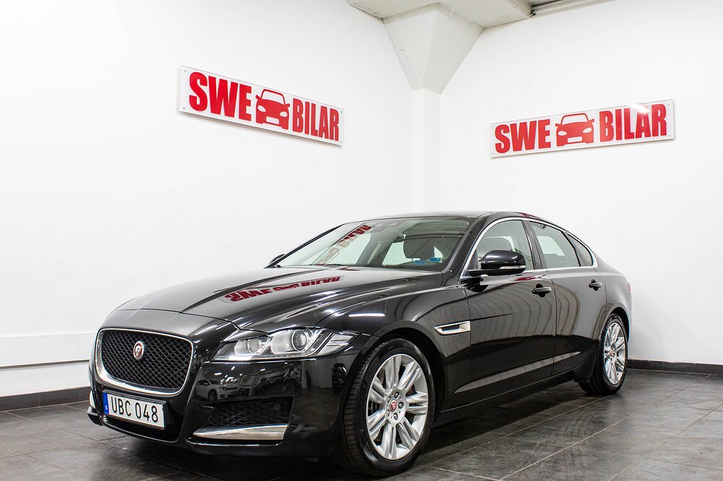 Jaguar XF 30D 300HK AUTO NAVI B-Kamera S&V Hjul